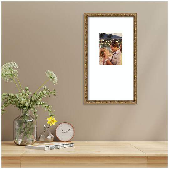 Kate and Laurel Belvedere Bronze Photo Frame with Mat